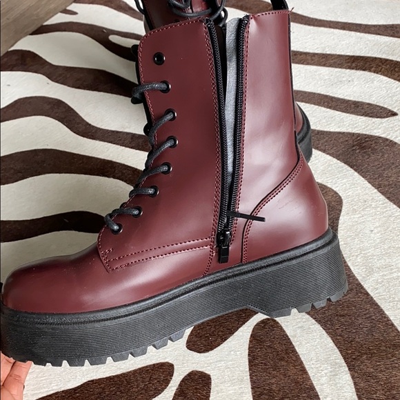 Combat boots - Picture 2 of 4